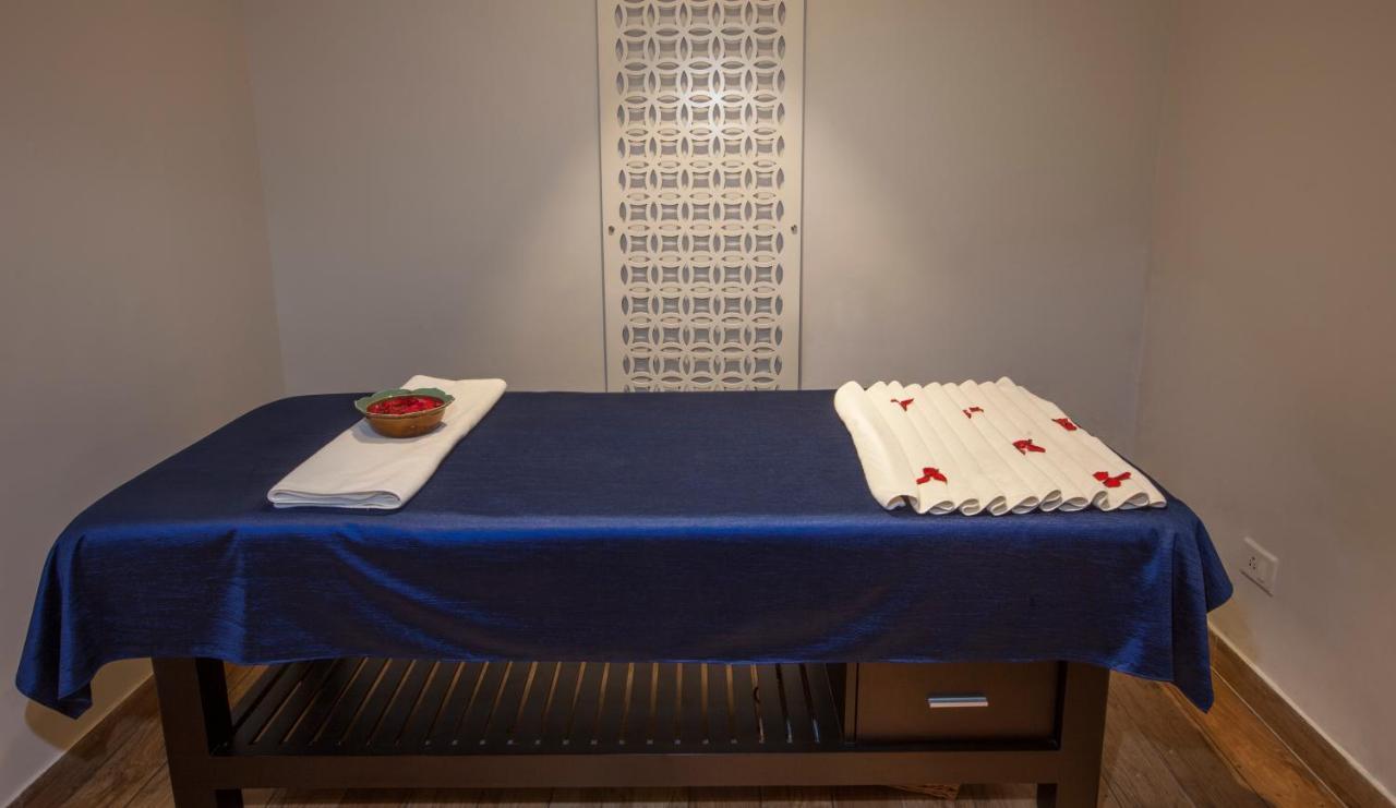 Hotel Lemon Tree Premier, Patna Zewnętrze zdjęcie